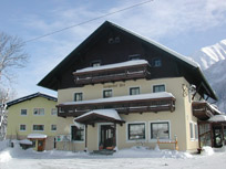 Gasthof - Appartement - Pension - Tiroler Zugspitz Arena - Landgasthof Post - Bichlbach